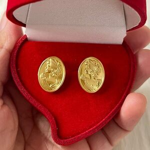 New Real 18k Saudi Solid Gold Oval Earrings